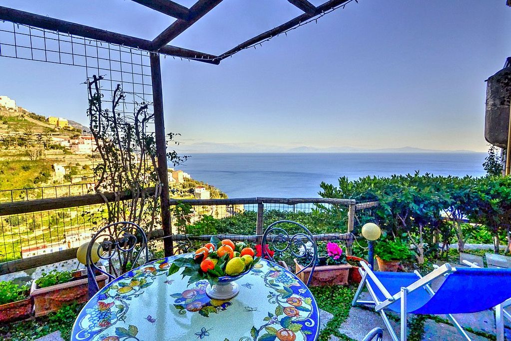 Amalfi Lemon House - Apartment in Amalfi
